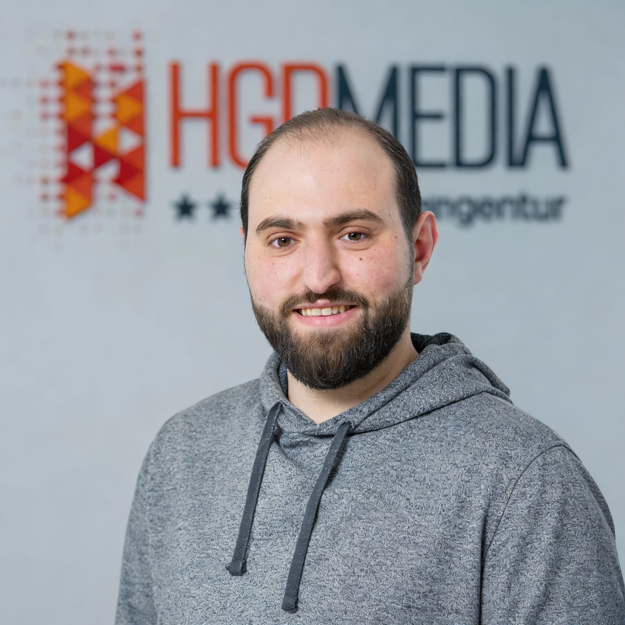 freepik__put-the-man-from-img1-into-img2-remove-the-woman-c__62305